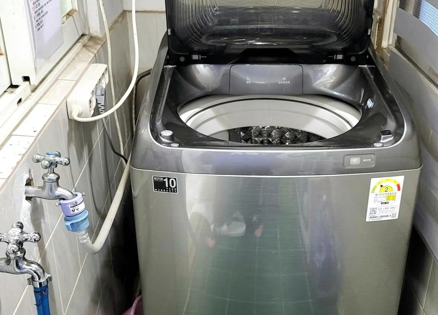 Apartment Near By Hongdae Fully Furnished, Quiet, Spacious House Seoul South Korea